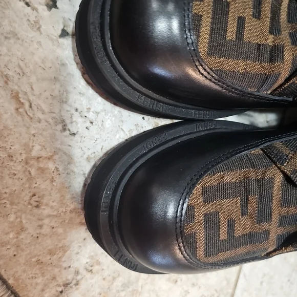 Designer Brown & Black FF Logo High-Top Boots Size 40/US9 - Picture 13 of 13